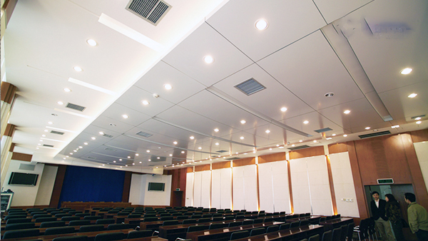 Kaimai shares the maintenance of aluminum veneer curtain wall and related matters needing attention
