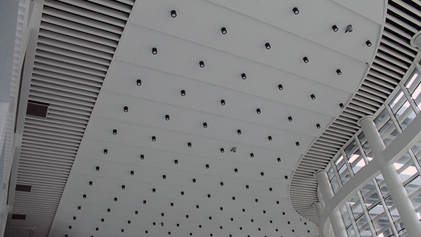 如何选择Aluminum gusset ceiling | aluminum square ceiling | aluminum grille ceiling | aluminum strip gusset ceiling | aluminum veneer curtain wall manufacturer-Foshan Kaime ceiling curtain wall-page 94厂家定制产品--凯麦建材