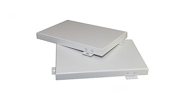Flat aluminum veneer