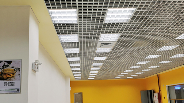 Why does aluminum square grille ceiling occupy an advantage in the building materials market