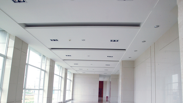 What problems should aluminum veneer curtain wall manufacturers pay attention to when installing aluminum veneer