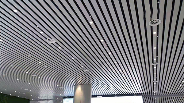 Confirmed the C- shaped aluminum buckle of Kaimai Building Materials