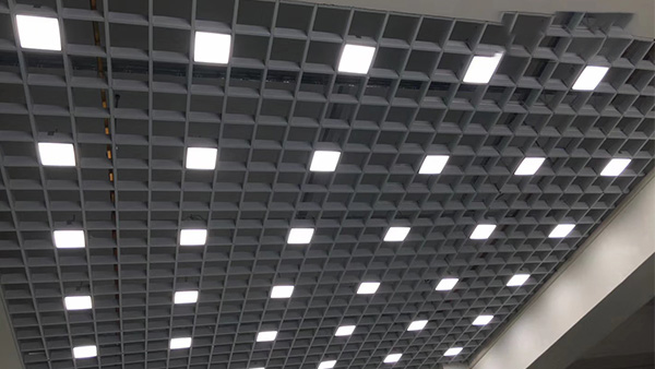 安装Aluminum gusset ceiling | aluminum square ceiling | aluminum grille ceiling | aluminum gusset ceiling | aluminum veneer curtain wall manufacturer-Foshan kaimai ceiling curtain wall-page 99天花必不可少的步骤