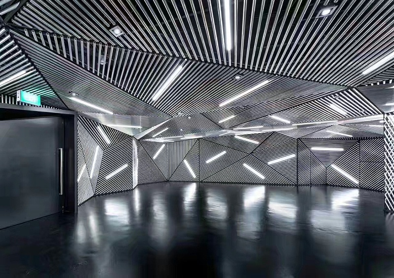 Aluminum Square Ceiling Wood Grain Aluminum Square Ceiling Factory (4)