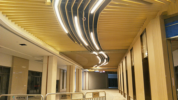 Kaimai Building Materials Production Arc Wood Grain Aluminum Square Tube