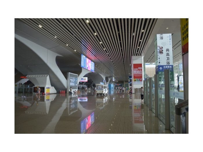 Guangzhou South Railway Station Bus Station Aluminum Square Pass Ceiling Project